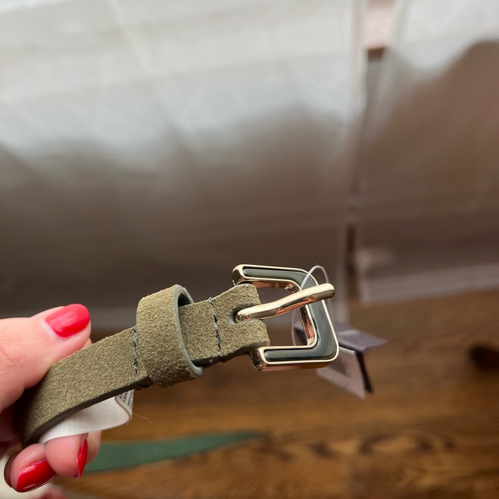 Banana Republic Suede leather belt in Olive
